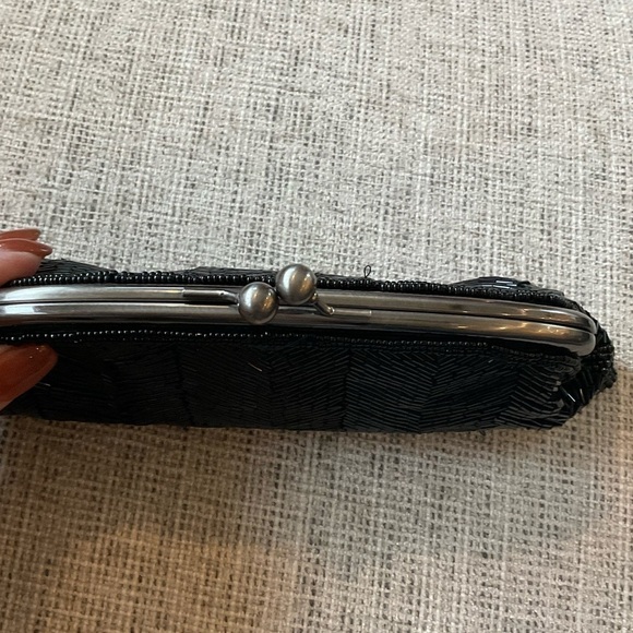 The limited beaded evening bag… so cool for a holiday party! - Picture 5 of 7